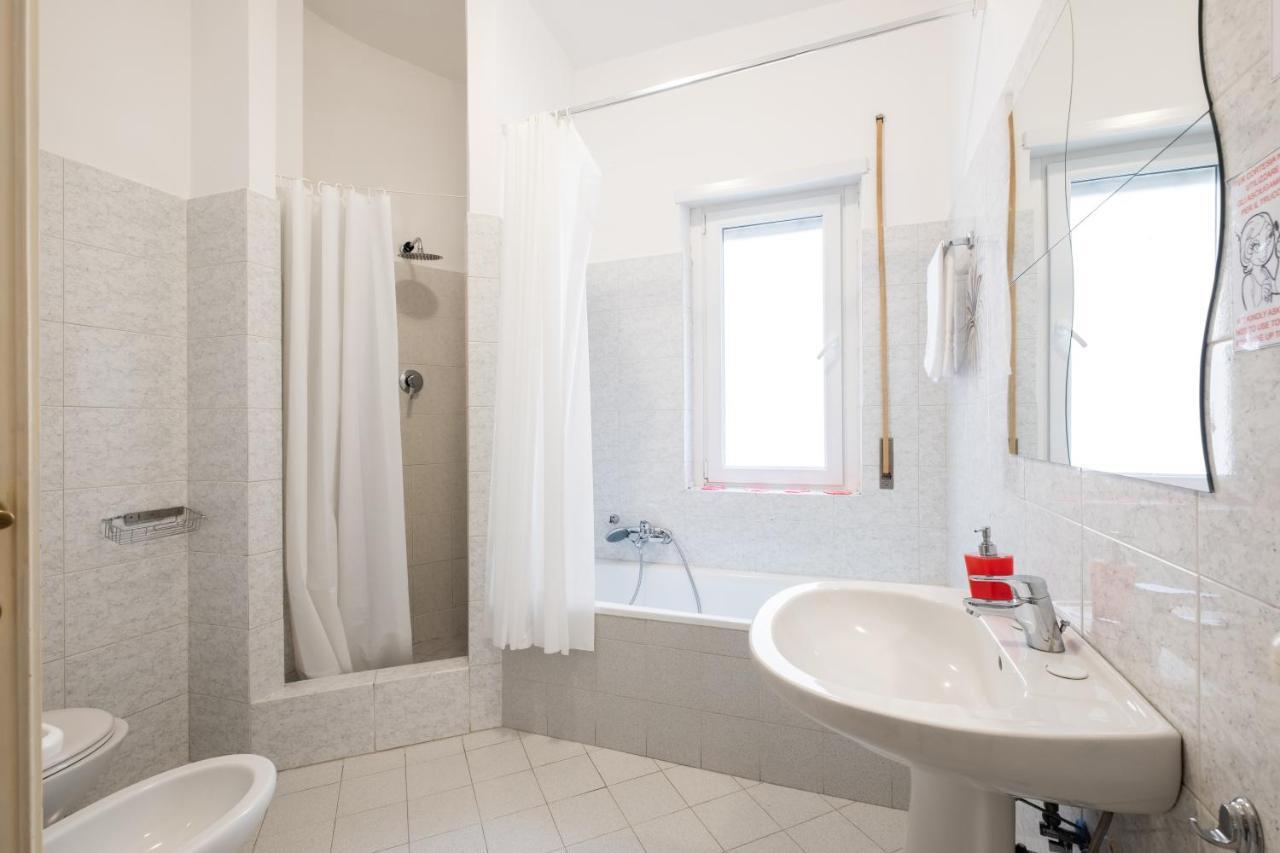 Take It Easy Roma Guest House Ngoại thất bức ảnh