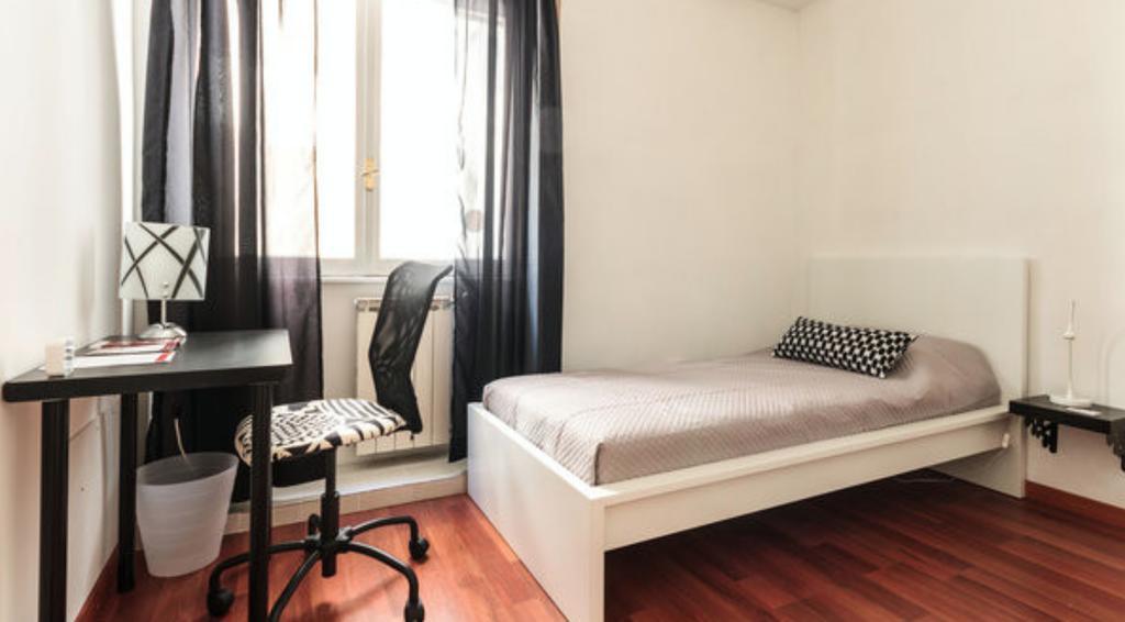 Take It Easy Roma Guest House Phòng bức ảnh
